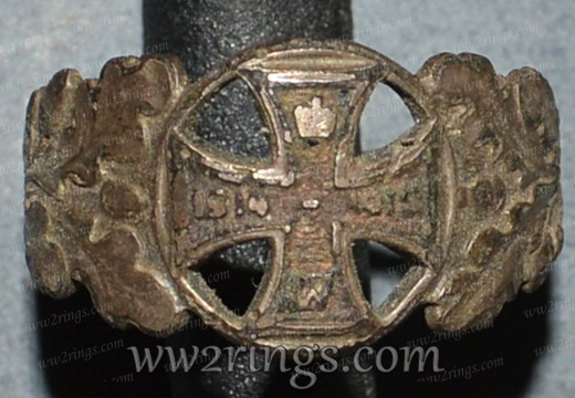 Patriotic ring WW1 - cross oak leaves 01